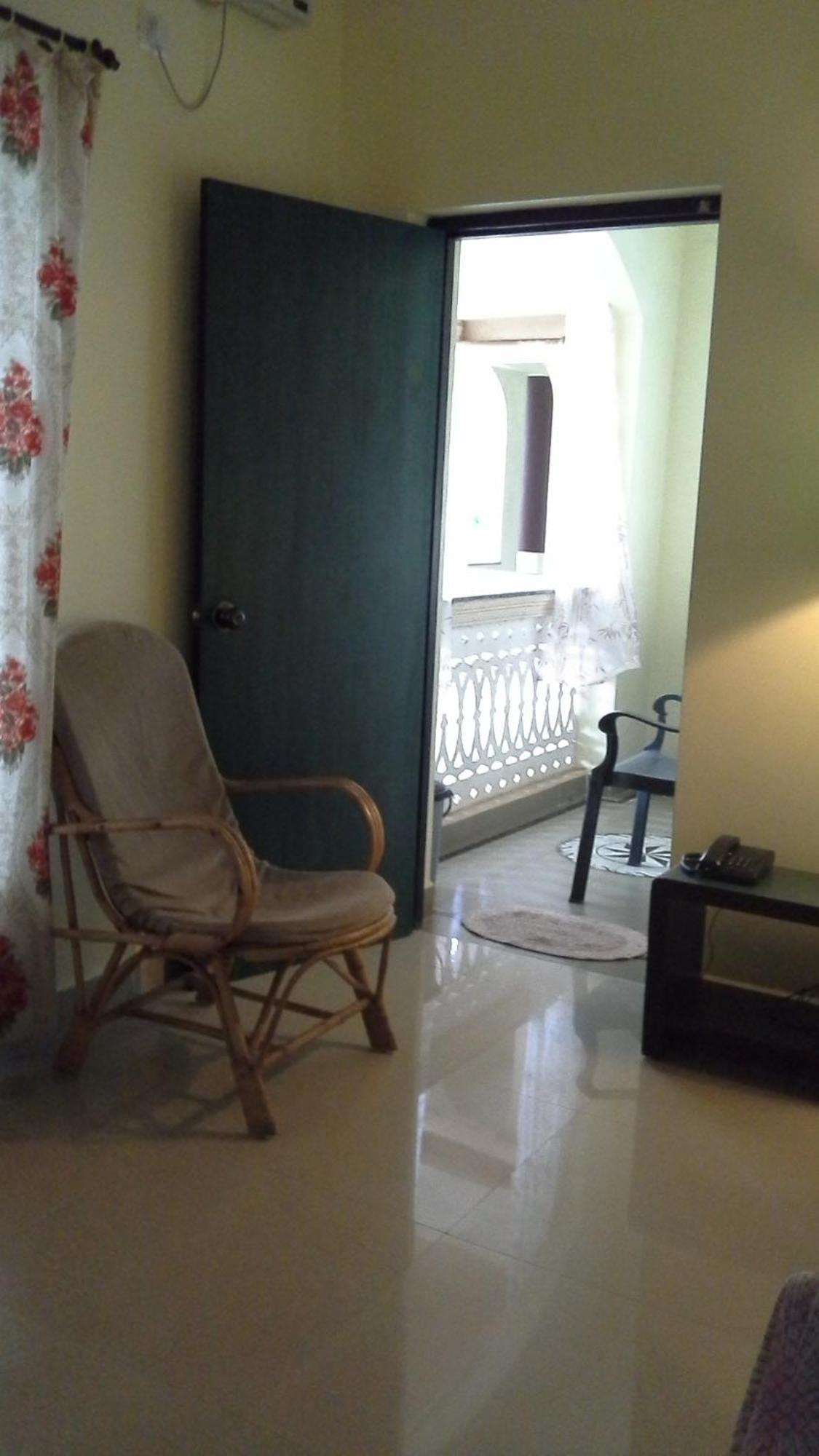 Elegant Shades Apartment Colva Room photo